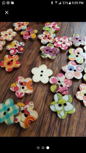 Flower buttons
