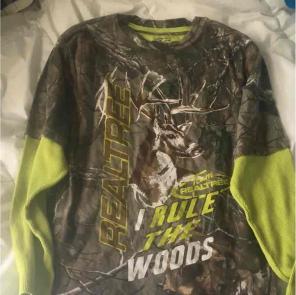 Like new Camo 3/4 sleeve