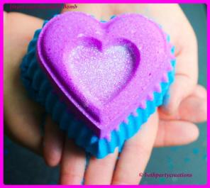 Heart And Soul XXL Foaming Bath Bomb