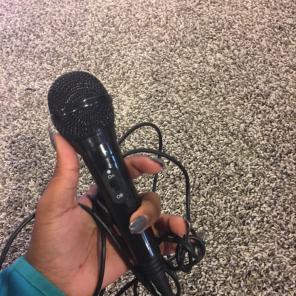 Microphone