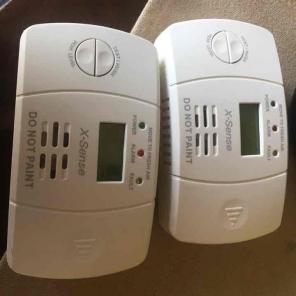 2 X-Sense Carbon monoxide detector