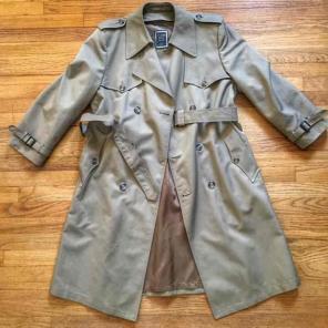 Christian Dior Double-Breasted Trench