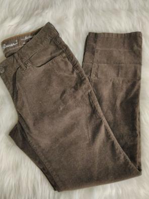 ADORABLE EDDIE BAUER CORDUROY PANTS!