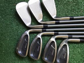 Taylormade 200 Ladies Iron Set. See Desc