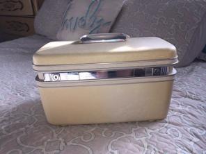 Vintage Samsonite Train Luggage Makeup