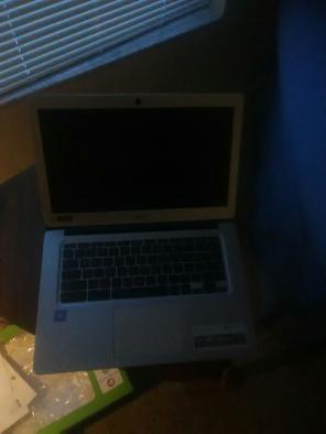 Come. Computer w. Plug mouse