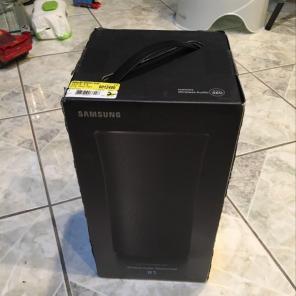Samsung Radiant 360 R1