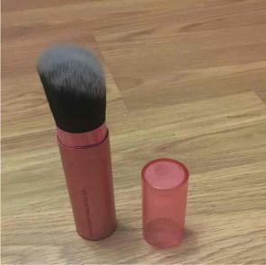 Real Technique Retractable Kabuki Brush