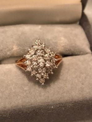 14kt Gold Ring W/ Diamonds