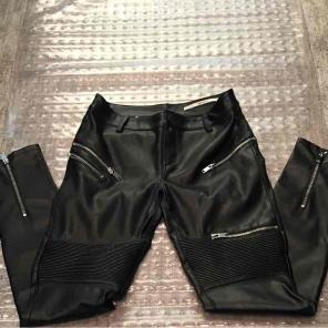 Zara black leather pants Women's XS 24