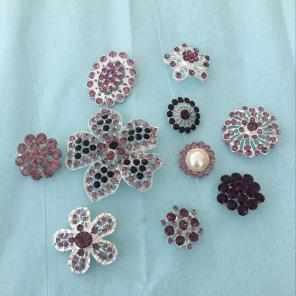 10-50 RHINESTONE Brooches/buttons