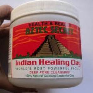 Aztec Indian healing clay pore mask