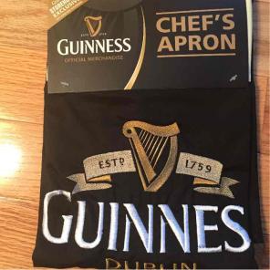 Nwt guiness world record apron