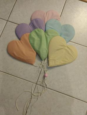 Puffed Hearts Balloons wall hanging