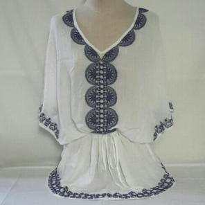 Stella & Dot Embroidered White Tunic
