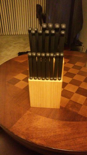 19 Piece Knife Set in Wood Block
