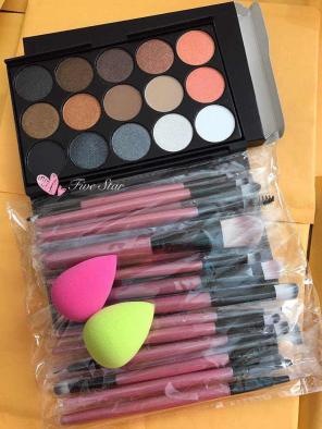 New Bundle Makeup Sets