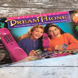 Vintage Dream Phone Board Game