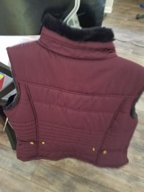 Wine colored vest with black faux fur li