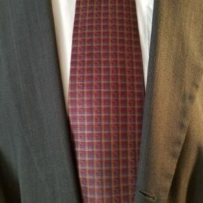Van Heusen100 % Silk necktie