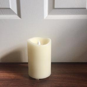 BROOKSTONE CANDLE BLUETOOTH SPEAKER