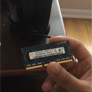 Hynix 2 GB ram stick