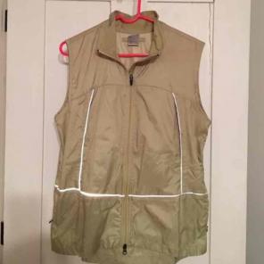 ALMOST NEW Nike running vest