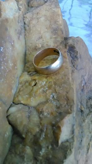 Antique 12k Gold Ring