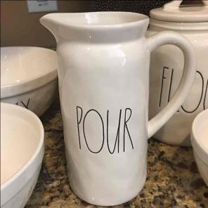 Rae Dunn POUR pitcher * NEW *