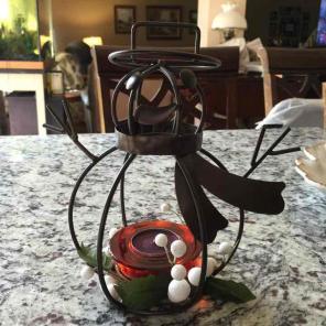 CUTE WROUGHT IRON SNOWMAN TEALIGHT