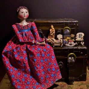 Primitive Doll Set with Toy Doll Nursery