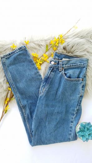 Levis 512 Mom Jeans