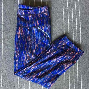 Athleta Relay Capri Crops Size Small