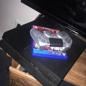 PS4
