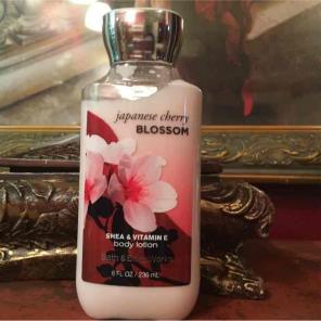 Japanese Cherry Blossom Body Lotion