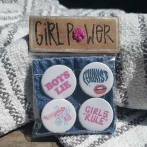 Girl power pin set - 4 pins