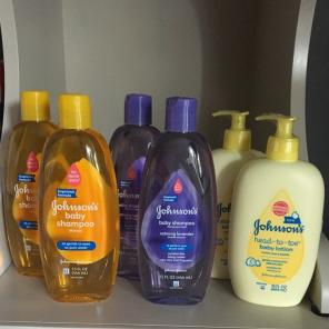 Set Of 6 Johnson's Baby Bath Items
