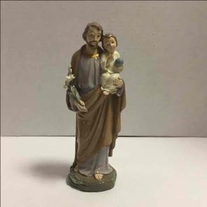 St Joseph with Jesus 8" statue