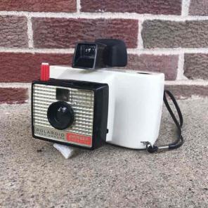 Polaroid Swinger Land Camera Model 20