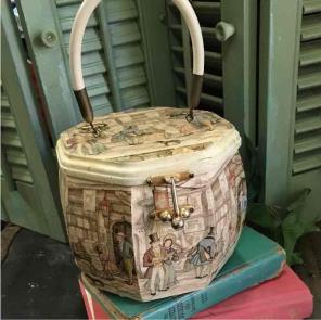 Train case/ handbag