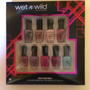 9 Wet N Wild Nailpolish