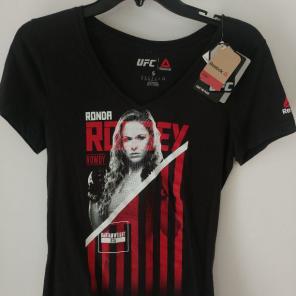 NWT Small Ronda Rousey V-Neck T-Shirt