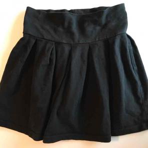 Girl's black skirt