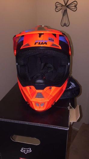 FOX V1 Racing helmet