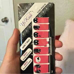 Black and pink cat nail wraps