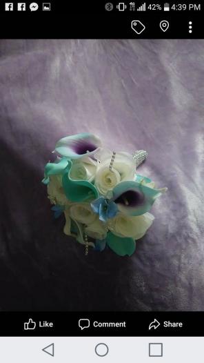 Silk cala lily and white rose bouquet