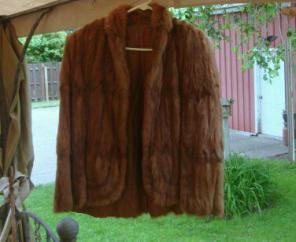 Vintage Reddish Rust Brown Mink Cape