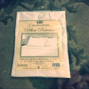 Pillow protector