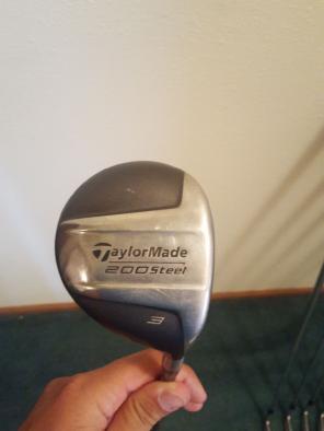Taylormade steelhead 3 wood