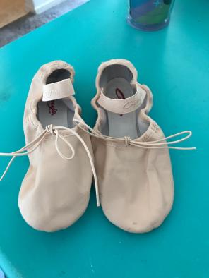 Capezio Ballet Slippers 1.5M